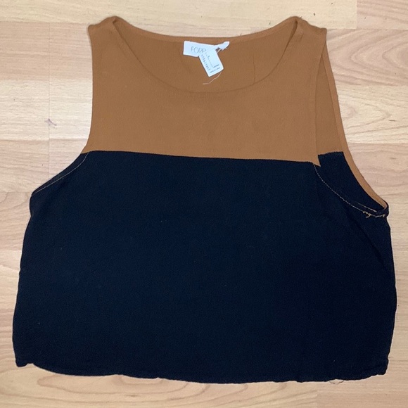 Forever 21 Brown and Black Crop Top Tank size Small - Picture 2 of 4